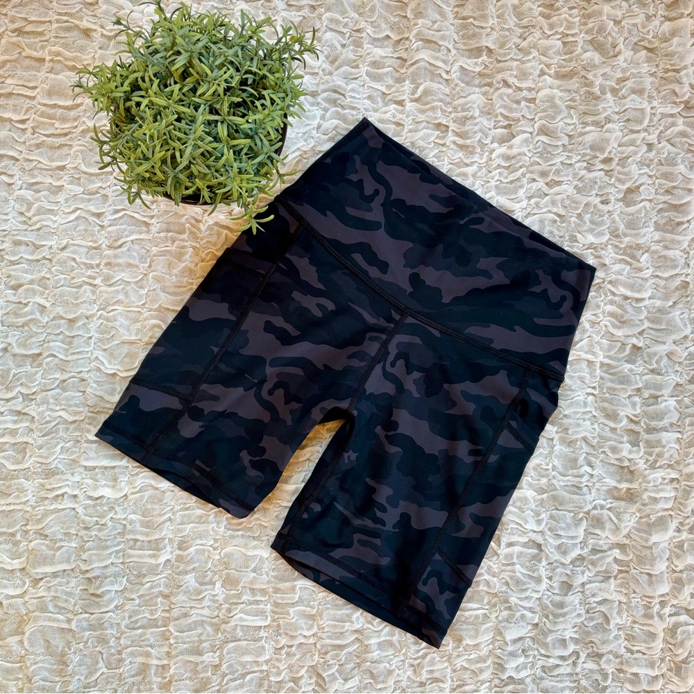 Colorfulkoala High Waisted Yoga Biker Athletic Shorts Pockets Camo sz Small